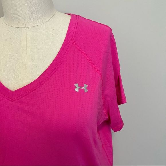 NWT Under Armour Heat Gear V-Neck T-Shirt Hot Pink Carpe Diem Graphic - Picture 7 of 10